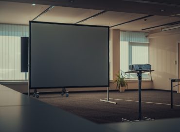 Location vidéoprojecteur à la journée à Paris