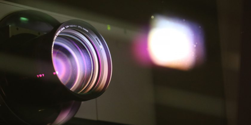 vidéoprojecteur ou écran led